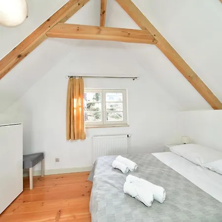 Lesny Kolo Karpacza - Apartamentuj * 卡尔帕奇