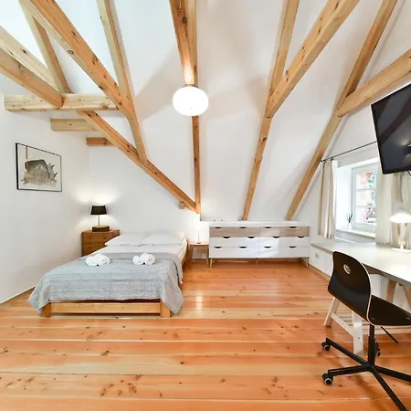 Lesny Kolo Karpacza - Apartamentuj * 卡尔帕奇